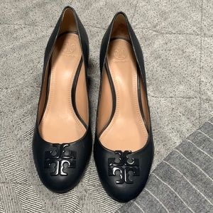 Very gently used Tory Burch navy wedge